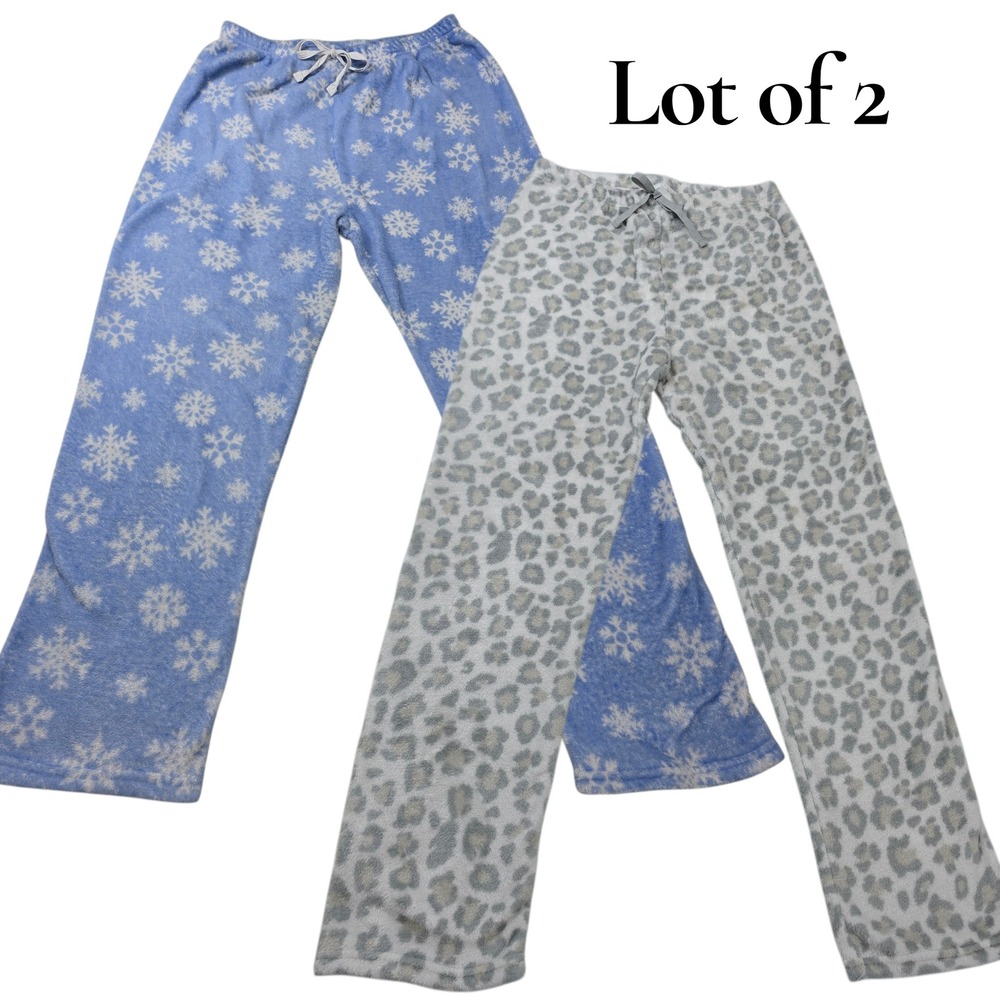 Lot of 2 Womens Fleece Pajama Pants‎ Blue Snowflake and Grey Leopard Size M